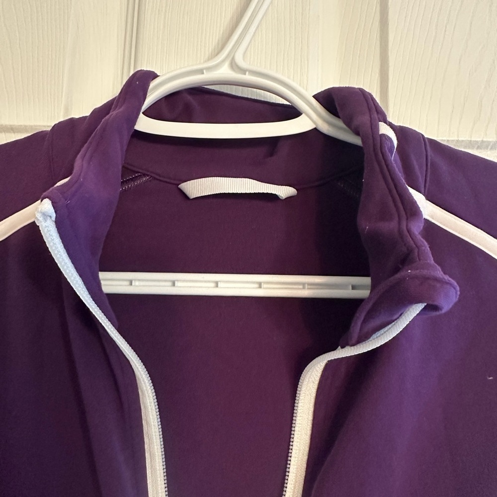 Lululemon Women’s Purple Zip-Up Jacket Size M Ptp 18 - Picture 2 of 8